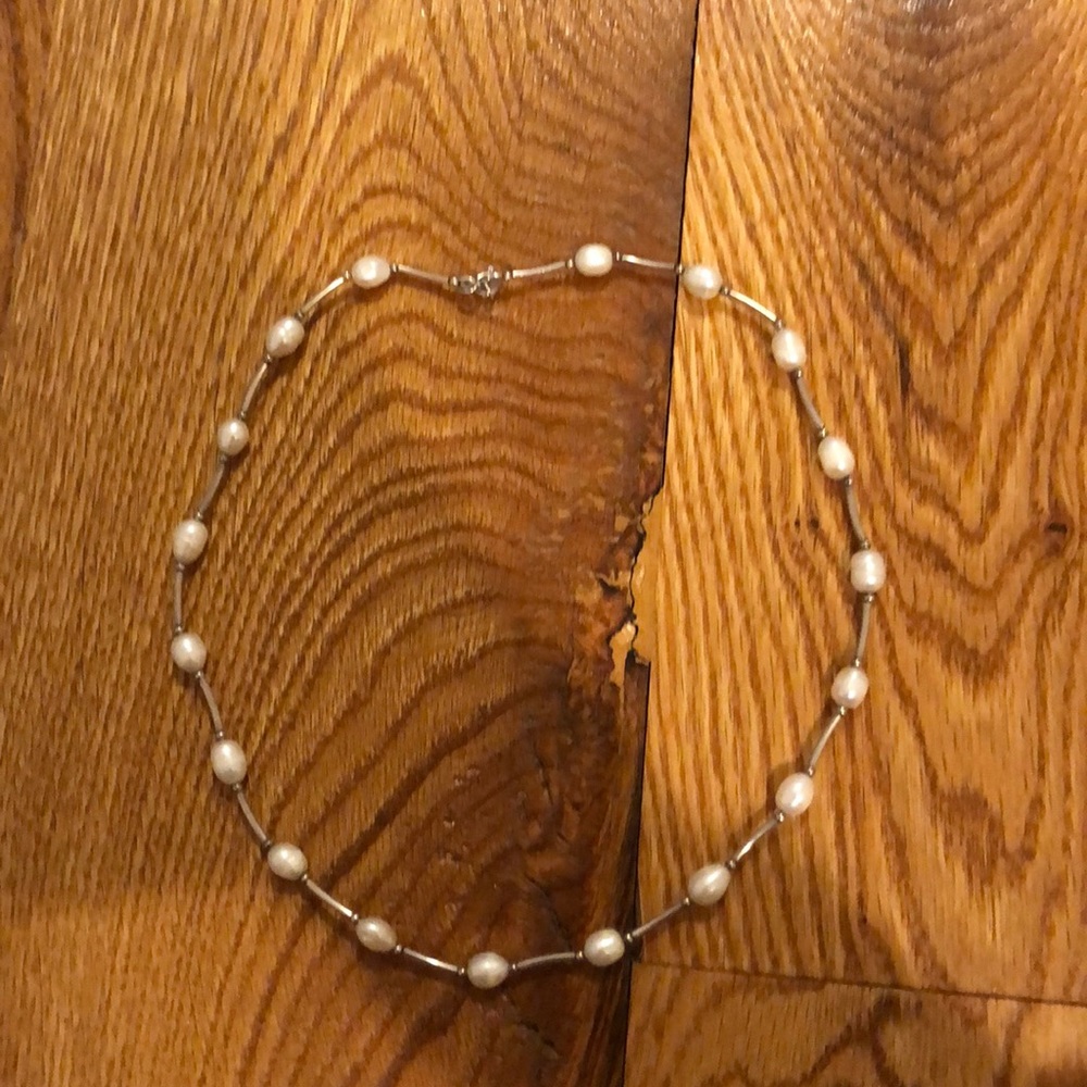 silver pearl necklace